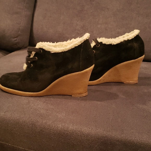 Women's booties - Picture 1 of 3